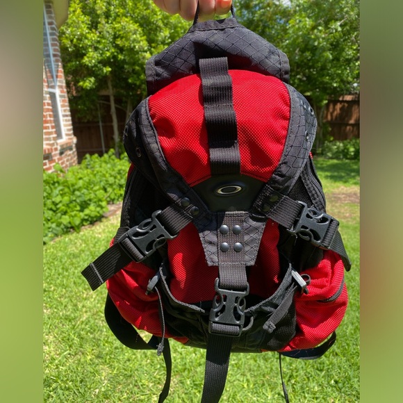 Oakley Other - Oakley Icon small tactical backpack